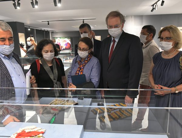 AB Büyükelçisi BERGER Geleneksel Türk Çorapları Müzesini Ziyaret Etti