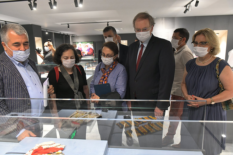 AB Büyükelçisi BERGER Geleneksel Türk Çorapları Müzesini Ziyaret Etti
